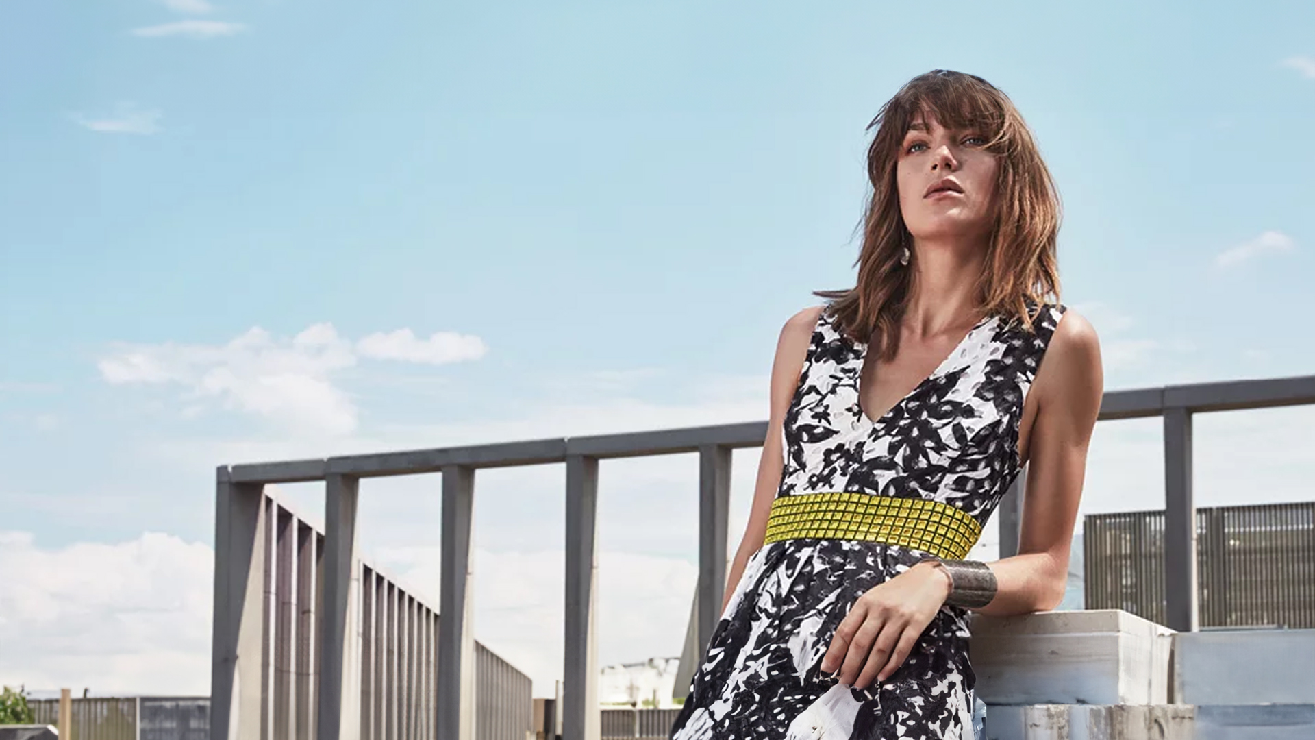 Clips the Color Couture: si torna a giocare con i mix di tessuti.